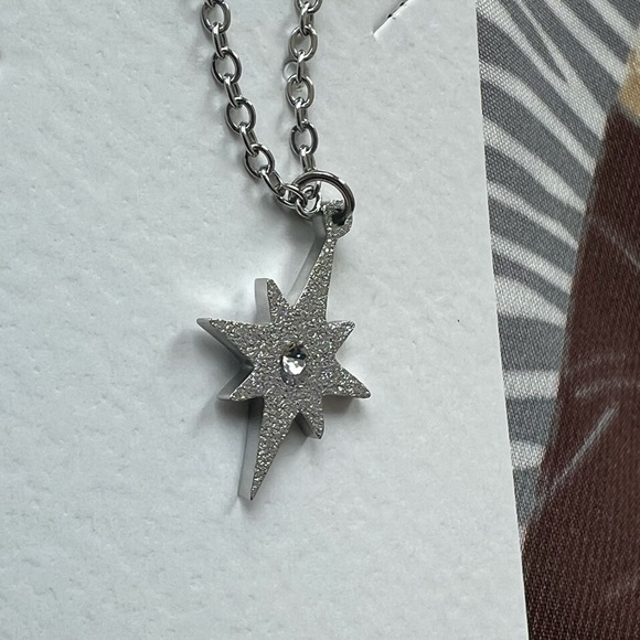 Stainless Steel Silver Star charm necklace Diamond - Picture 5 of 6